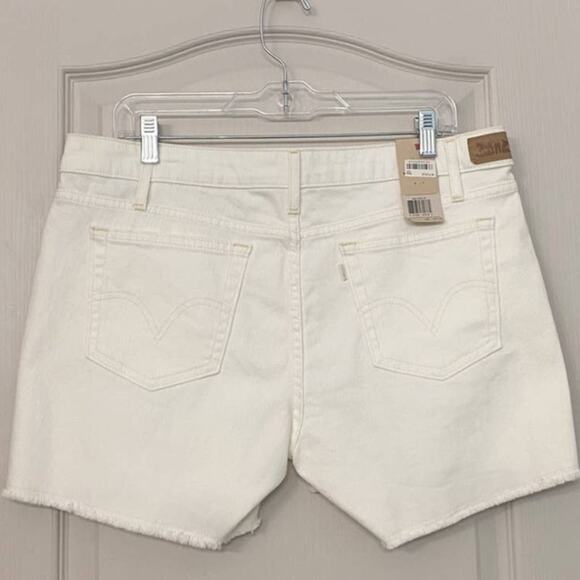 Levi’s Off White Cream Mid-Rise Shorts‎ with Tan Stitching Raw Edge Fringe 14 - Picture 2 of 8